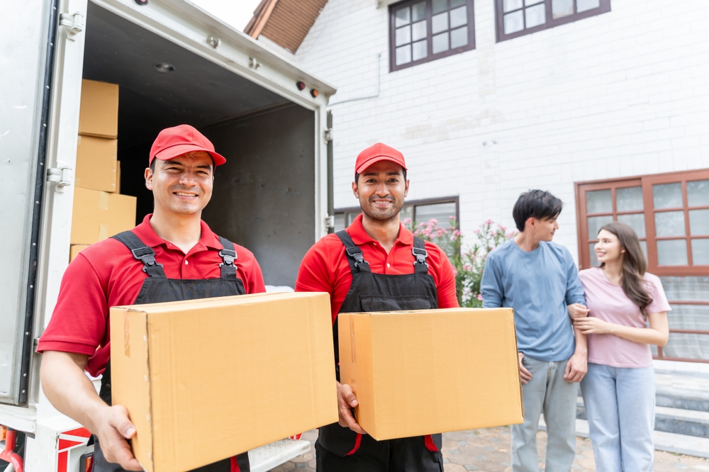 Couple enjoying seamless snowbird luxury logistics during seasonal migration to a warm destination